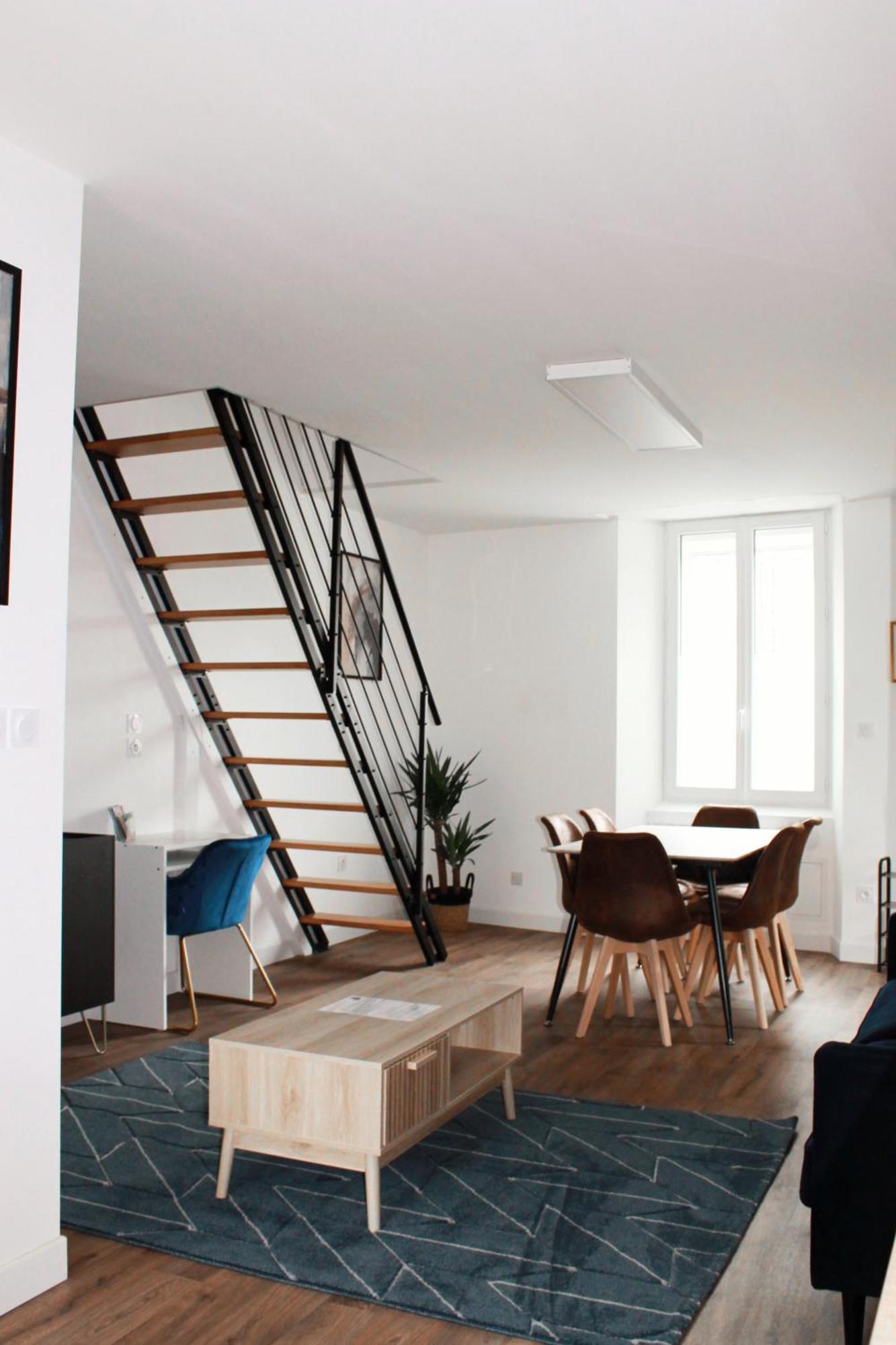 L'Equinoxe - Parking Prive - Zapart'Hotels Malesherbes Bagian luar foto