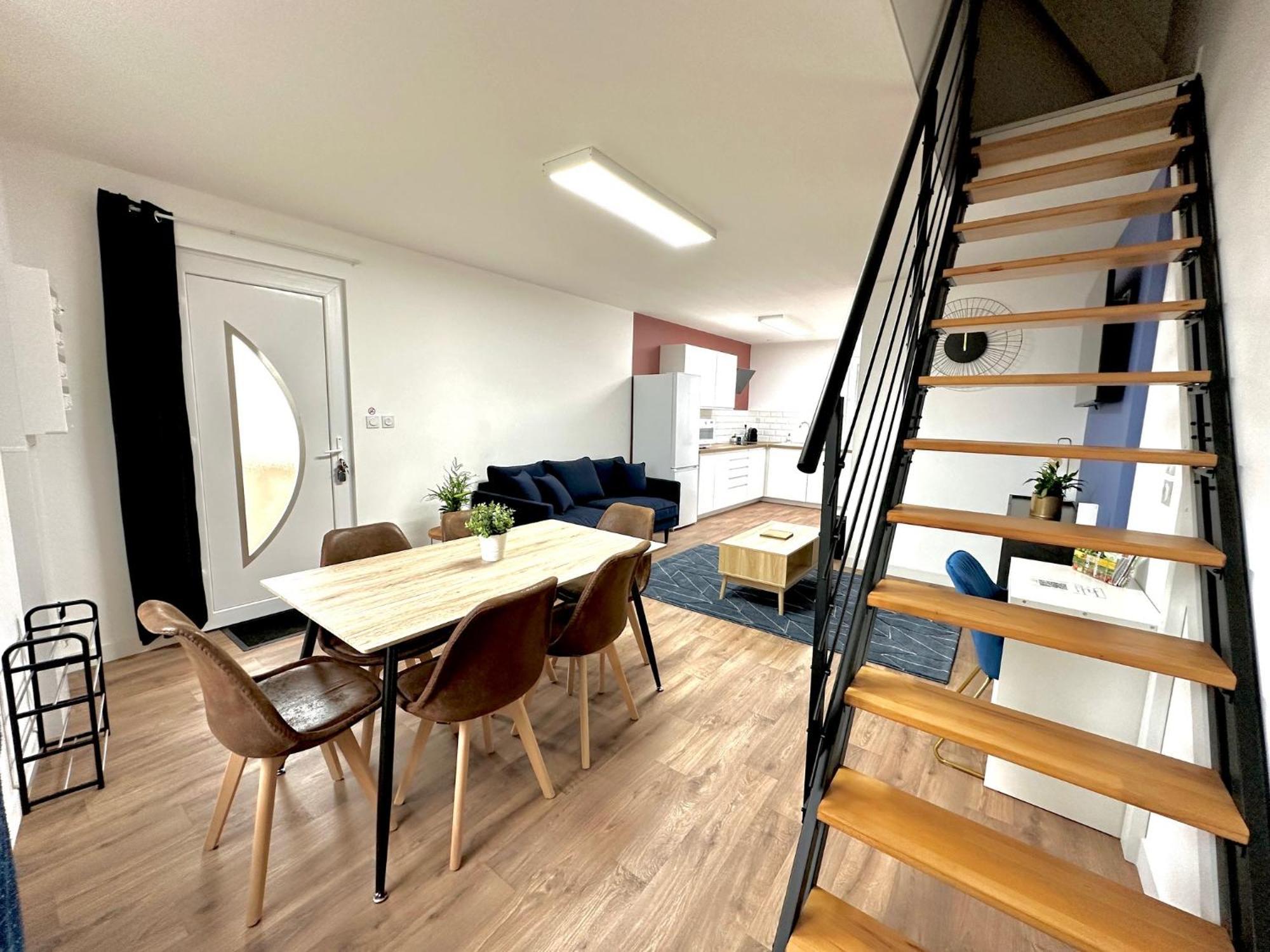L'Equinoxe - Parking Prive - Zapart'Hotels Malesherbes Bagian luar foto